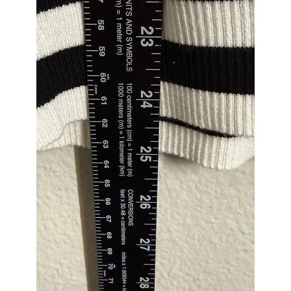 BiBi Floral Embroidered Blouse with Striped Sleeves - Picture 13 of 15